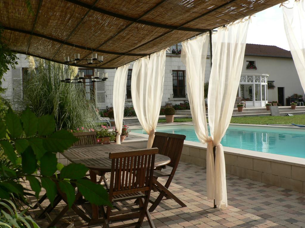 Entre Cour Et Jardin Hotel Châlons-en-Champagne Eksteriør billede